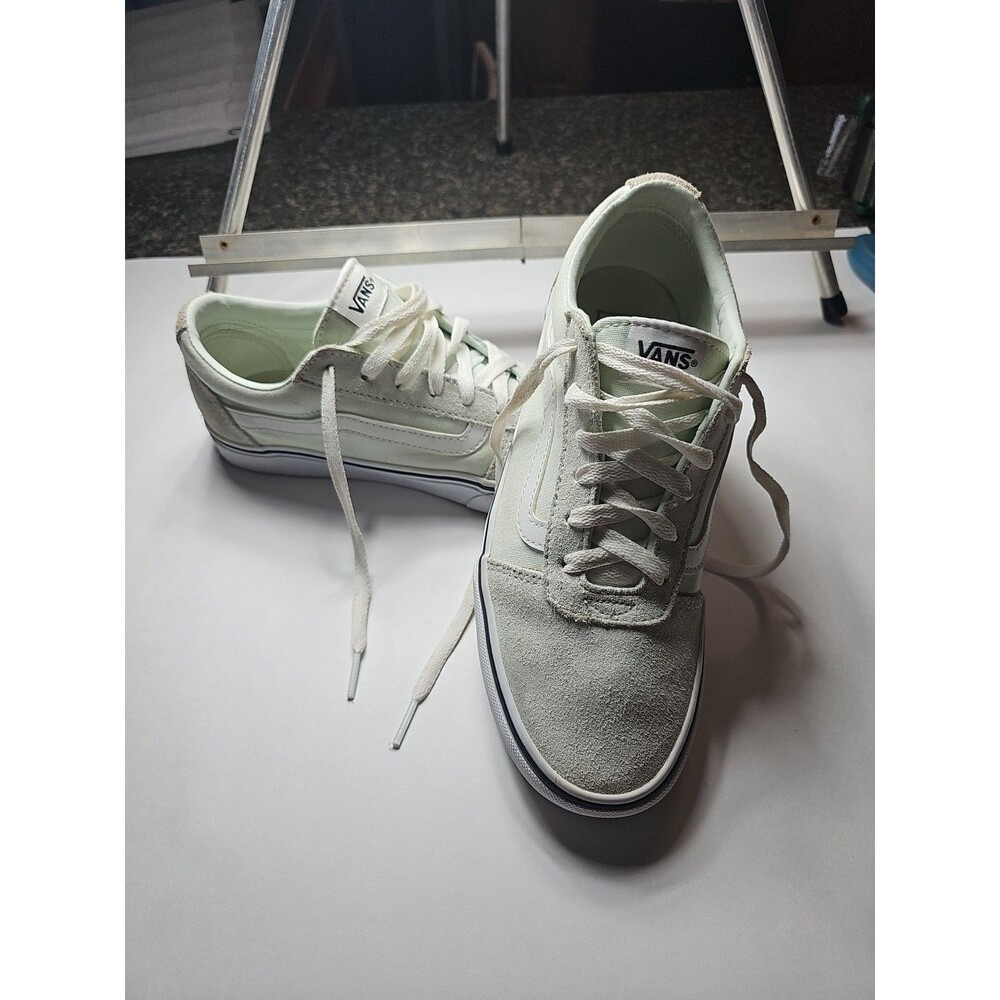 Vans Old Skool White Suede Low Top Skate Shoe Sneaker Rare Womens Sz 8 1/2